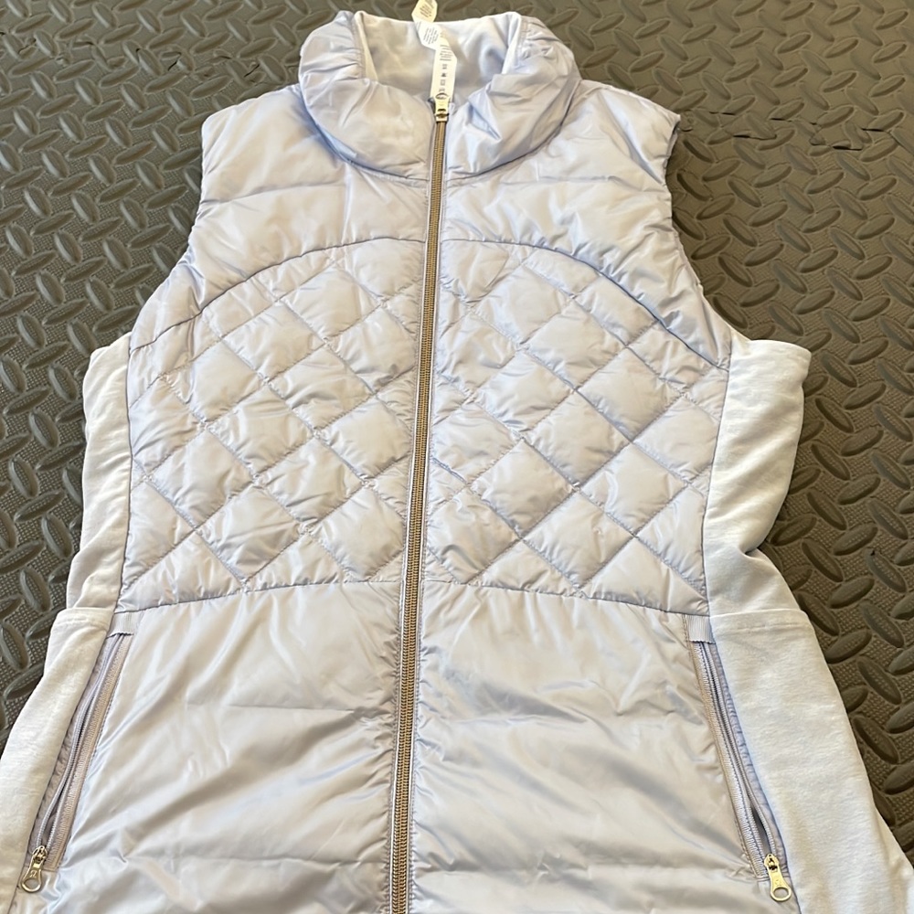 Lululuemon puffer vest size 8